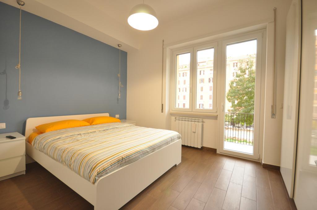 Domus Emilia Guest house *